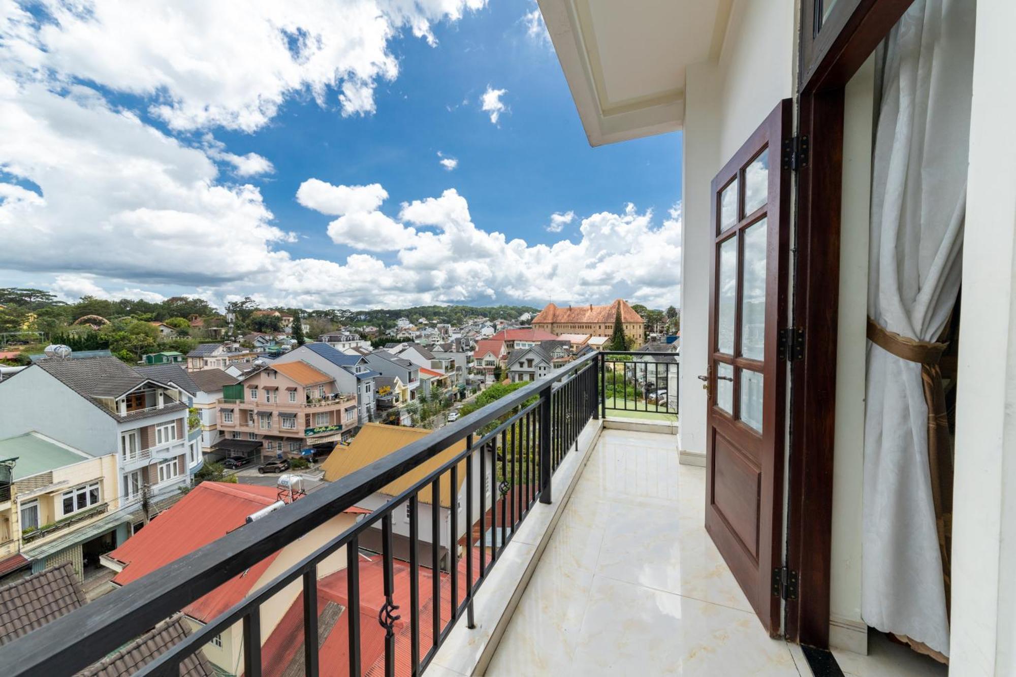 Xuan Truong Dalat Central Bagian luar foto